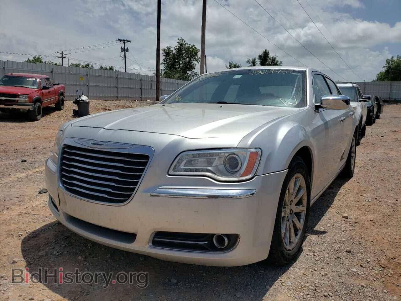 2012 CHRYSLER 300 - VIN: 2C3CCACG6CH212666 - Фото 2