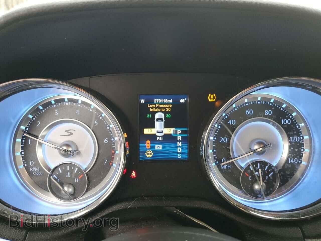 2014 CHRYSLER 300 - VIN: 2C3CCAGG5EH120591 - Фото 9