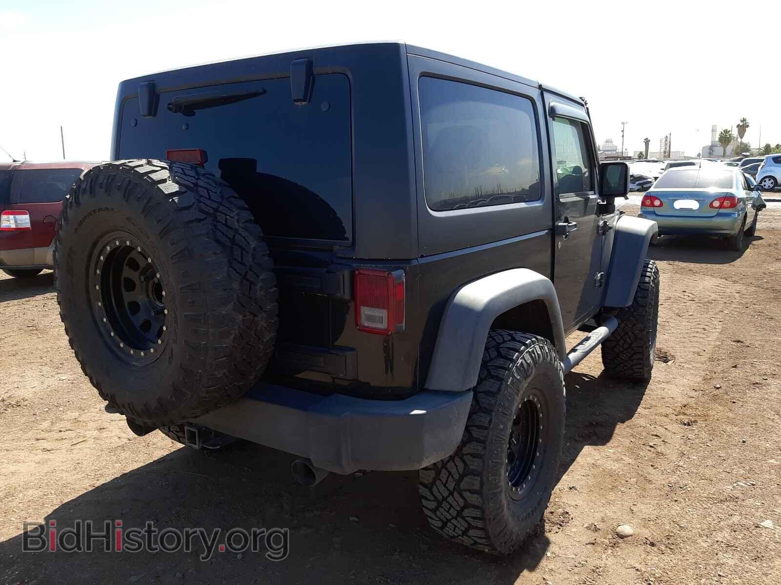 2011 JEEP WRANGLER - VIN: 1J4AA2D10BL557664 - Фото 4