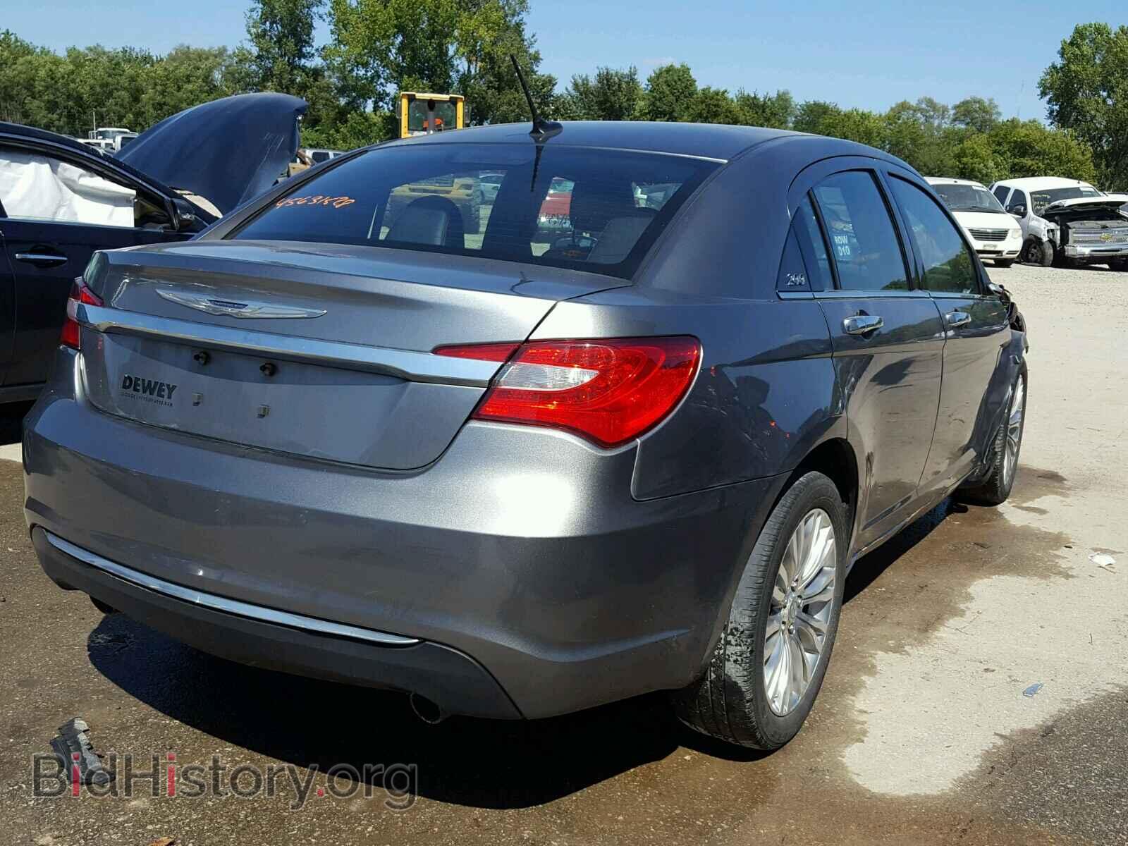 2011 CHRYSLER 200 - VIN: 1C3BC2FG4BN623986 - Фото 4