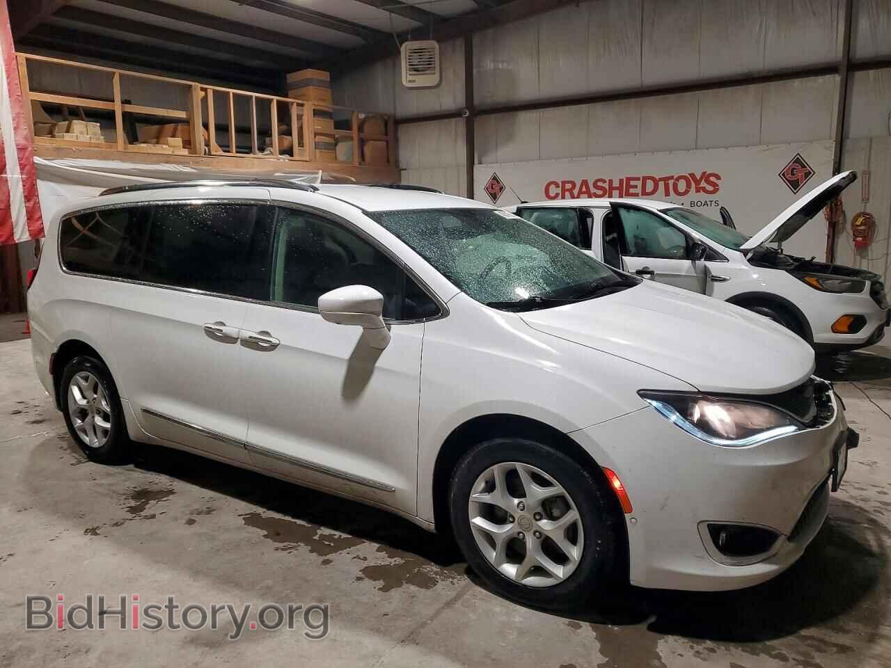 2018 CHRYSLER PACIFICA - VIN: 2C4RC1EG2JR111103 - Фото 4