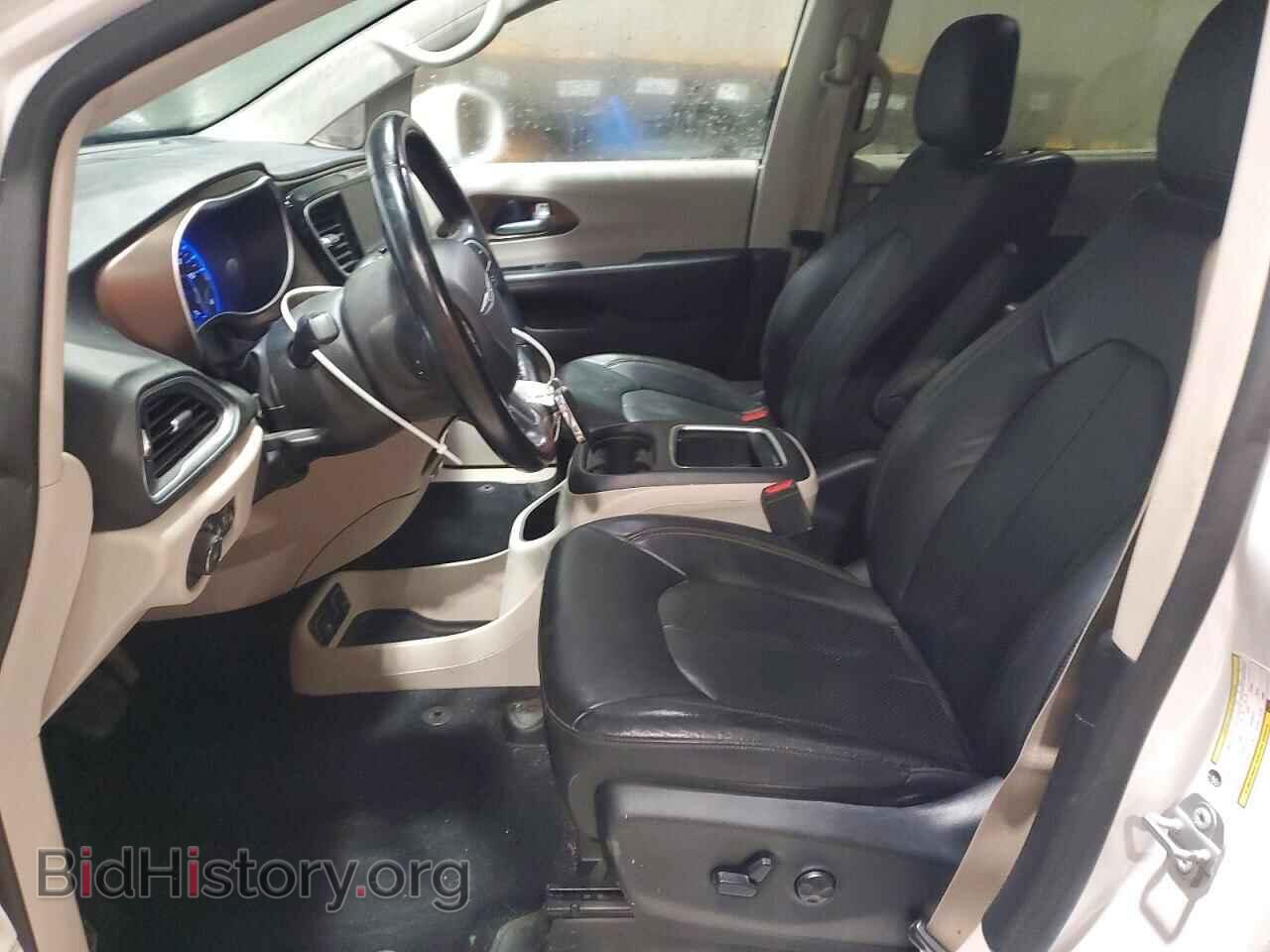 2018 CHRYSLER PACIFICA - VIN: 2C4RC1EG2JR111103 - Фото 7