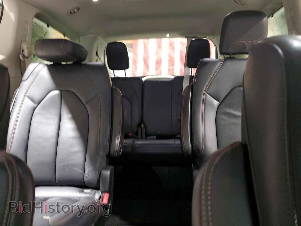 2018 CHRYSLER PACIFICA - VIN: 2C4RC1EG2JR111103 - Фото 10
