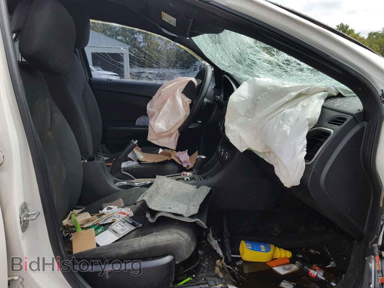 2011 CHRYSLER 200 - VIN: 1C3BC4FB0BN521486 - Фото 5