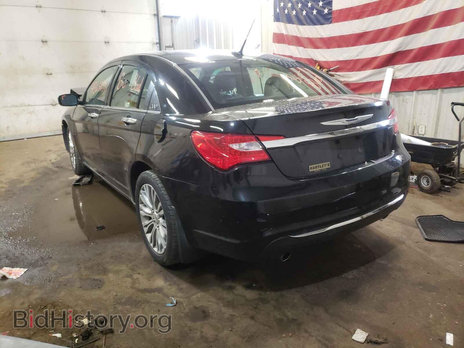2011 CHRYSLER 200 - VIN: 1C3BC2FG4BN520521 - Photo 3