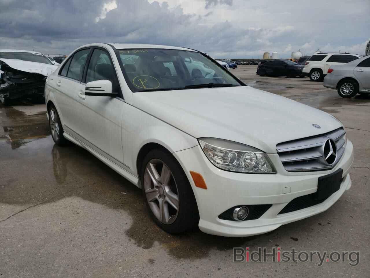 Photo WDDGF5EB8AR107868 - MERCEDES-BENZ C CLASS 2010