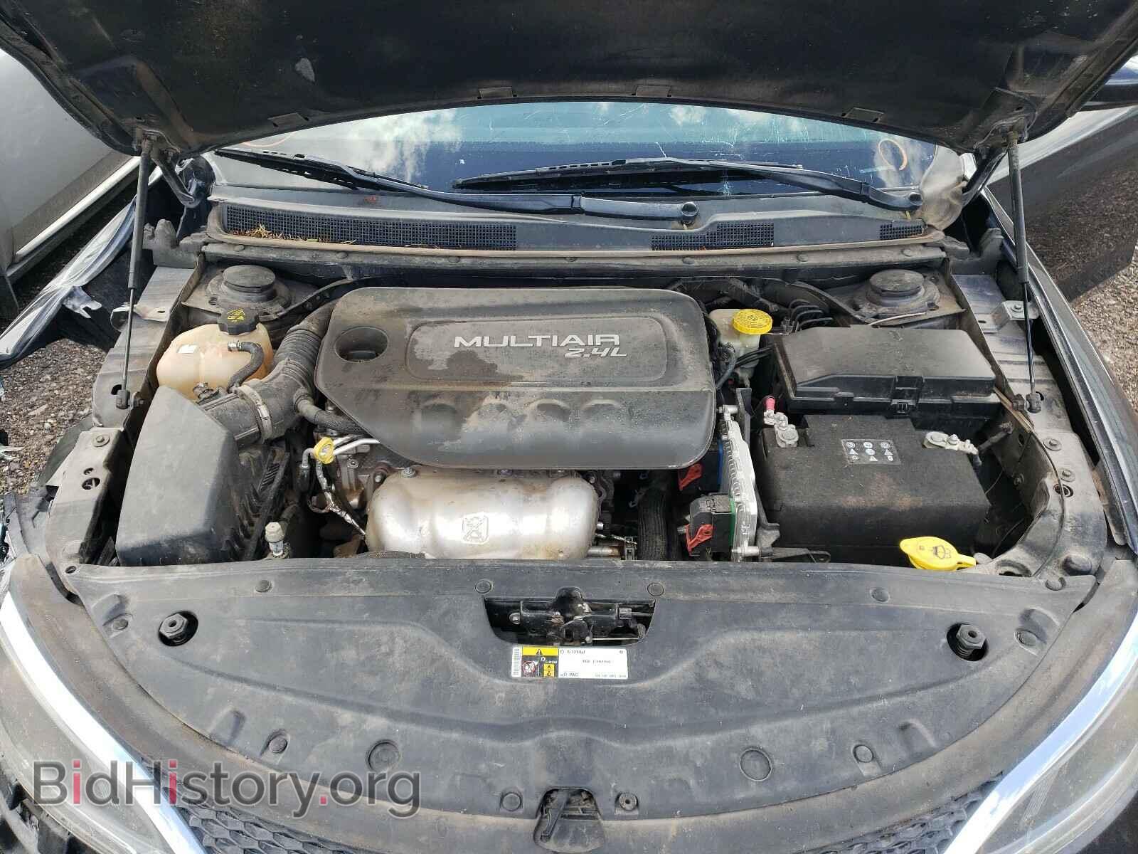 2016 CHRYSLER 200 - VIN: 1C3CCCAB5GN175769 - Фото 7