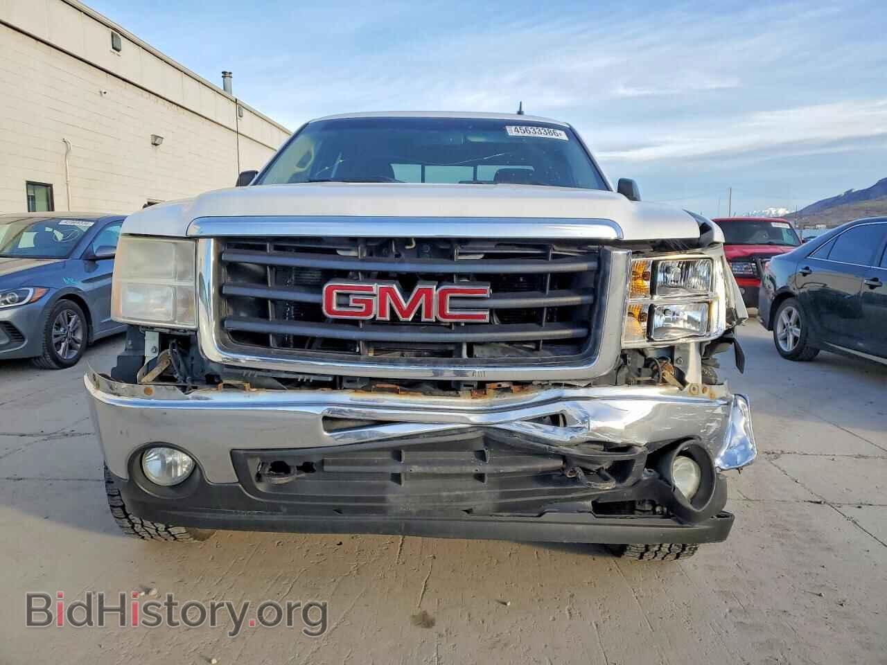 2011 GMC SIERRA - VIN: 1GTR2VE32BZ188603 - Фото 5