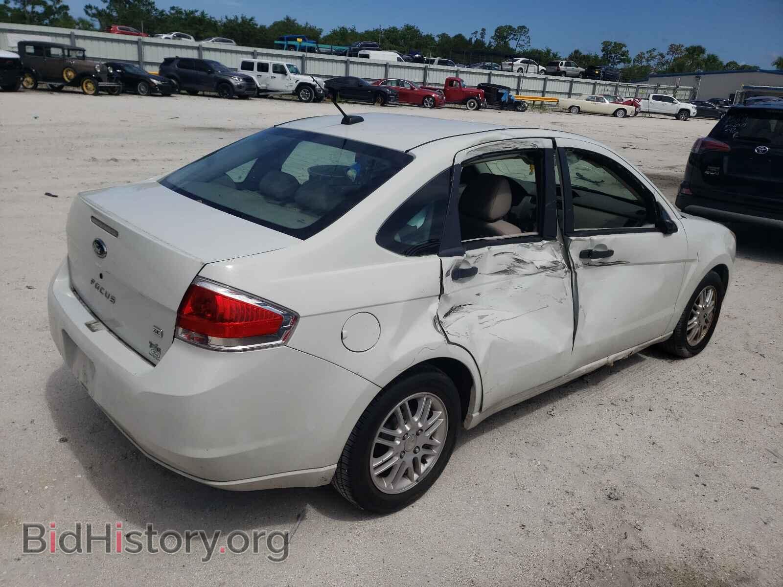 2009 FORD FOCUS - VIN: 1FAHP35N59W128996 - Фото 4