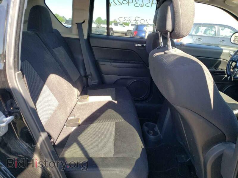 2012 Jeep COMPASS (VIN 1C4NJCEB6CD509036) — photo 6 of 10