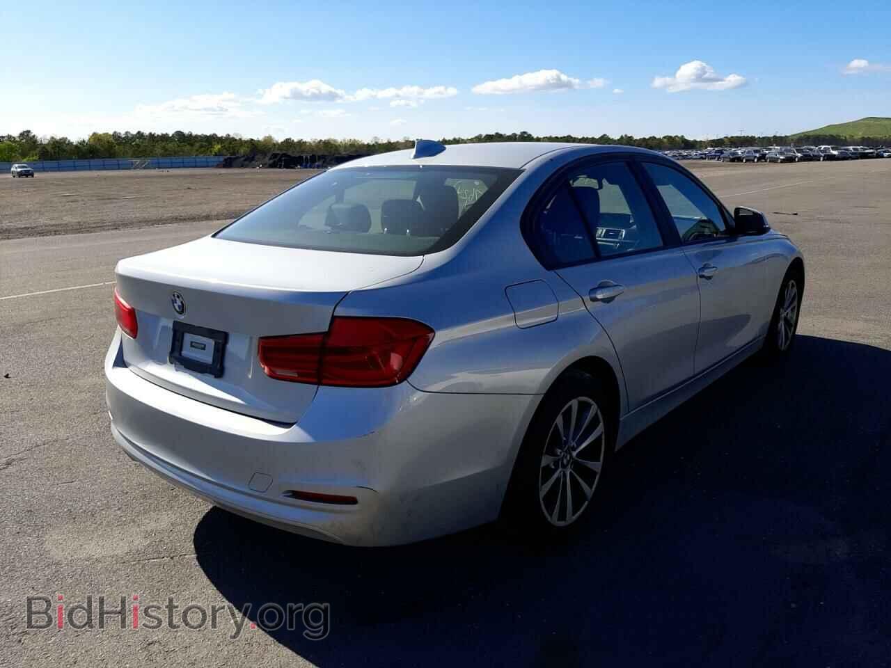 2018 BMW 3 SERIES - VIN: WBA8A3C57JA357905 - Фото 4