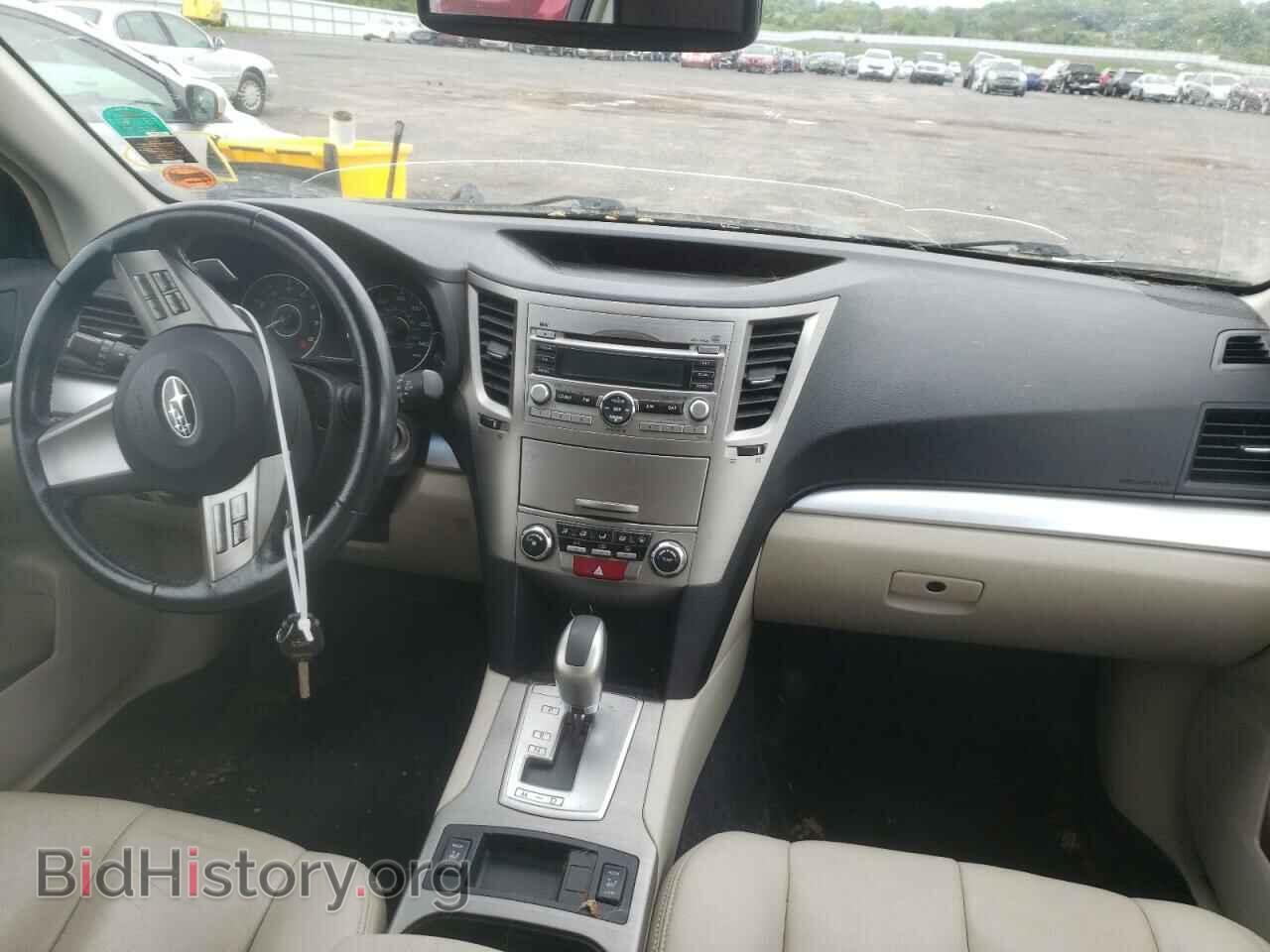 2011 SUBARU OUTBACK - VIN: 4S4BRCCC1B3322472 - Photo 9