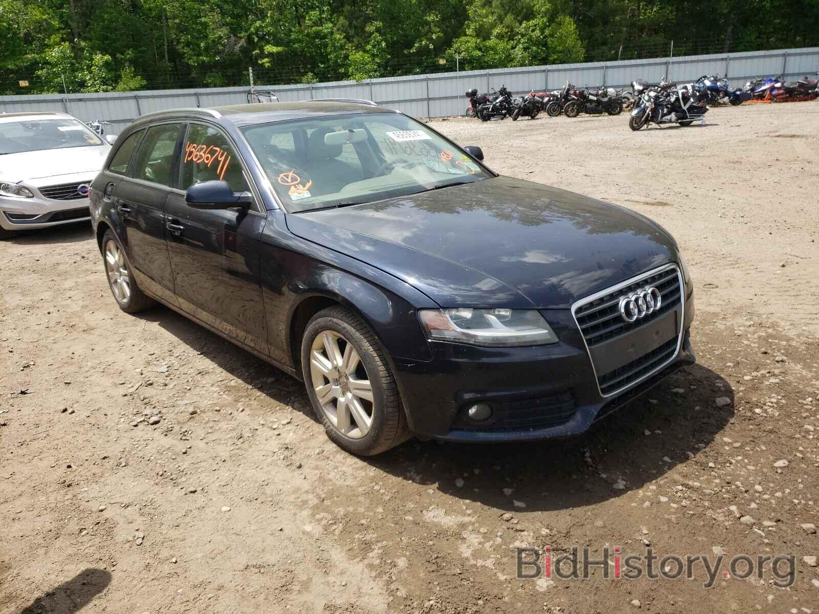 Photo WAUSFAFL3AA093961 - AUDI A4 2010