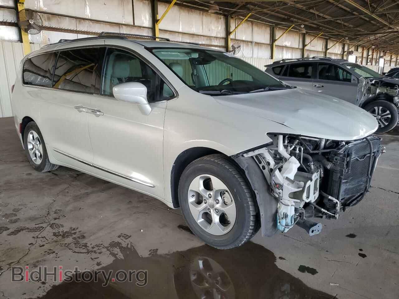 2017 CHRYSLER PACIFICA - VIN: 2C4RC1EG4HR763974 - Photo 4