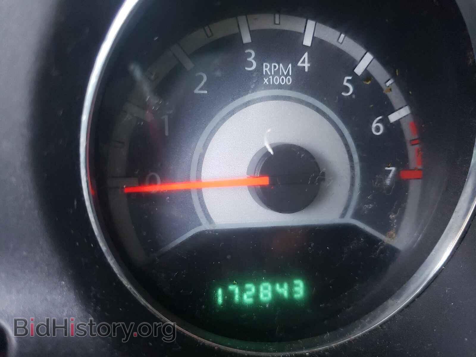 2011 CHRYSLER 200 - VIN: 1C3BC2FB6BN570485 - Фото 8