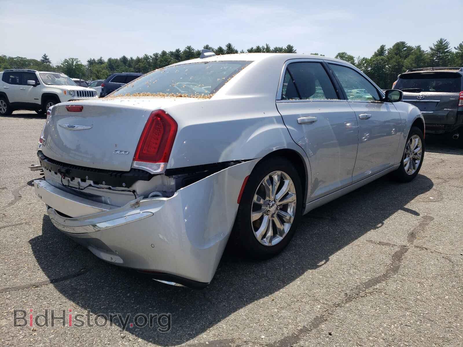 2021 CHRYSLER 300 - VIN: 2C3CCARG2MH555094 - Фото 4