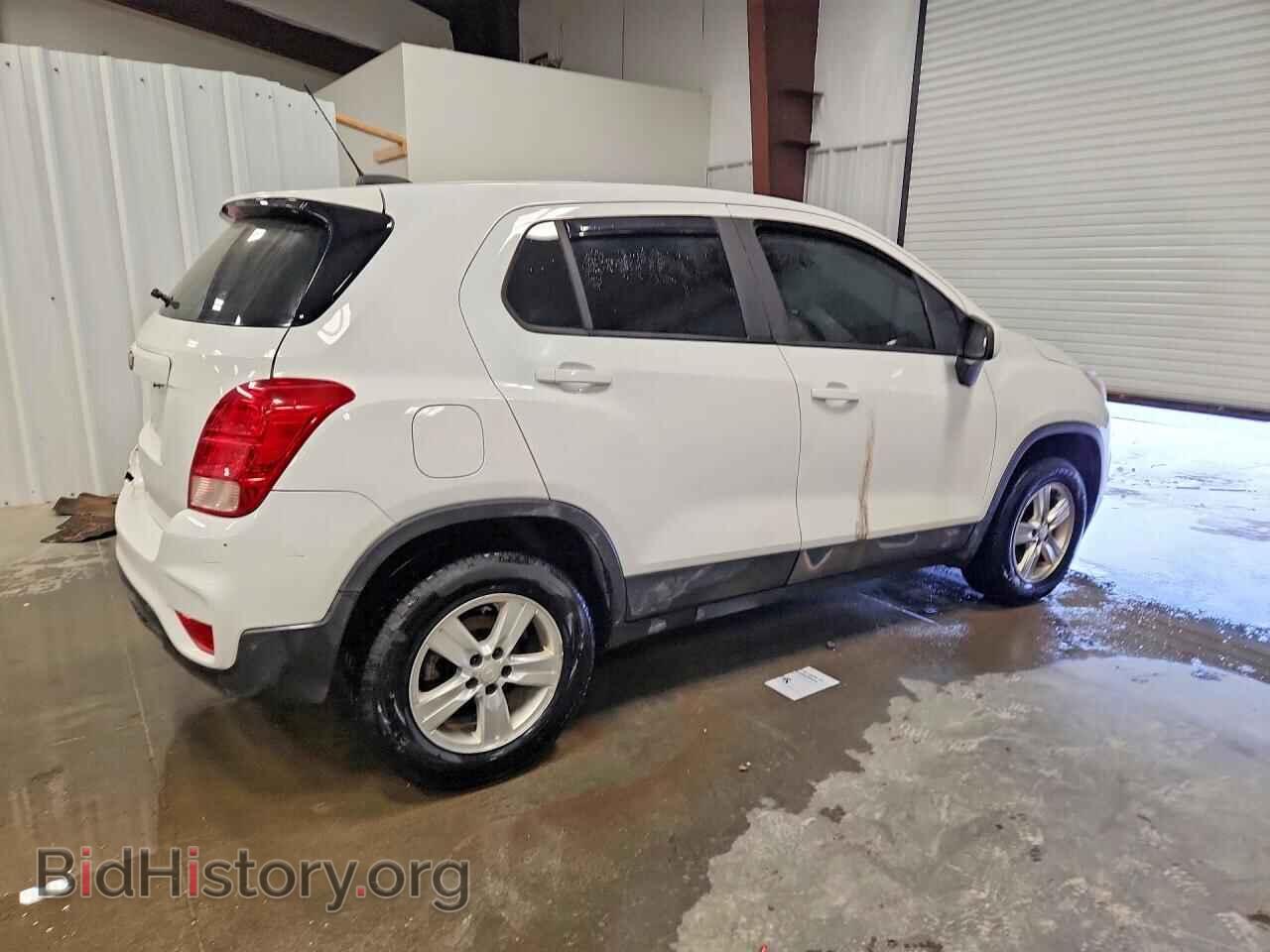 2019 CHEVROLET TRAX - VIN: 3GNCJNSB3KL330928 - Фото 3