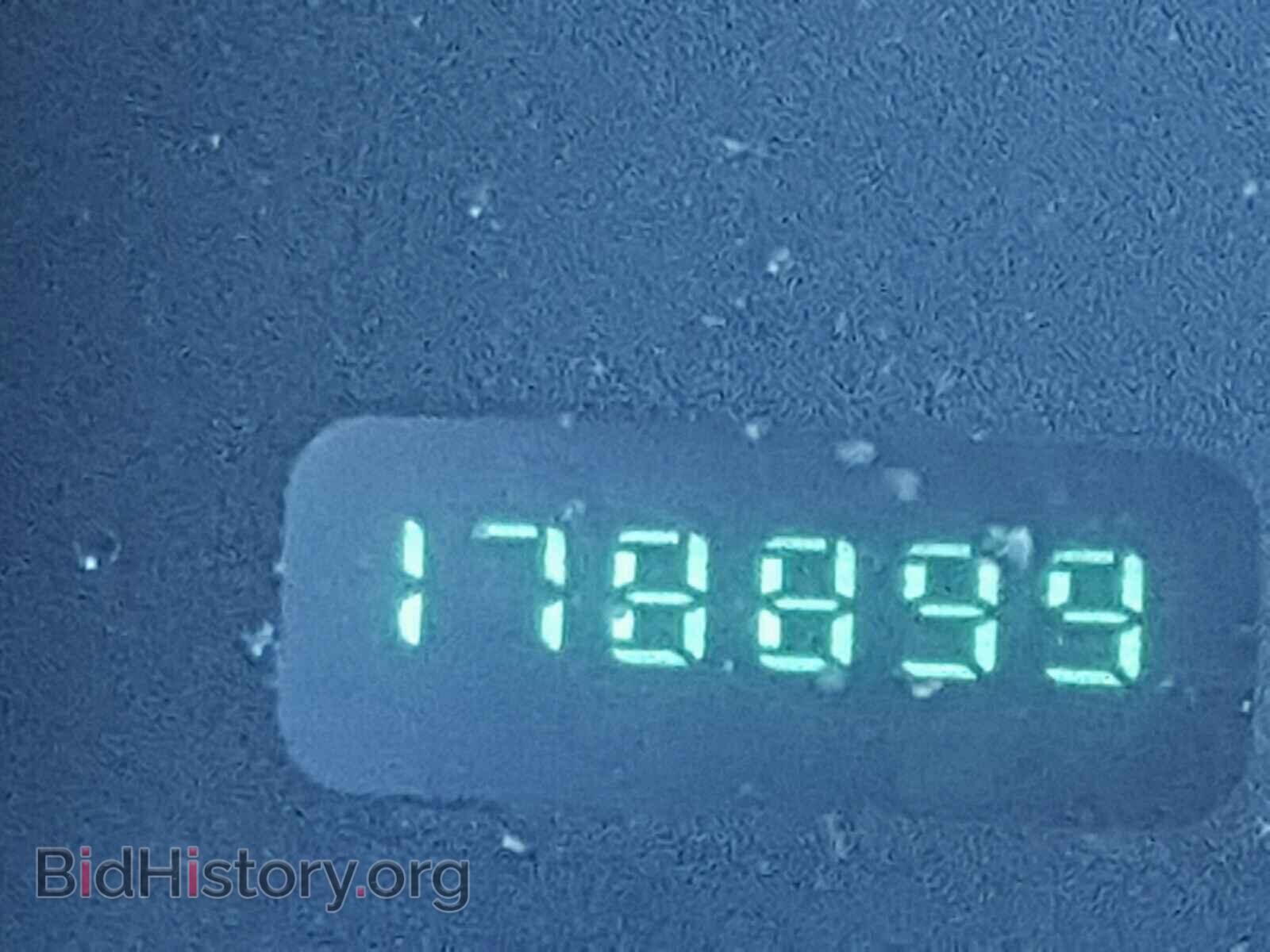 2000 DODGE DAKOTA - VIN: 1B7GL22X8YS587270 - Фото 8