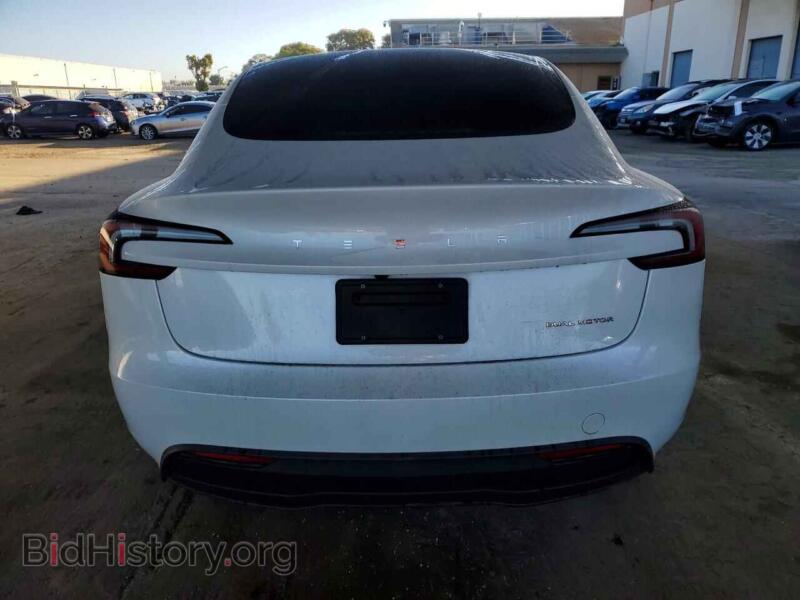 2024 Tesla MODEL 3 (VIN 5YJ3E1EB7RF821187) — фото 6 из 14