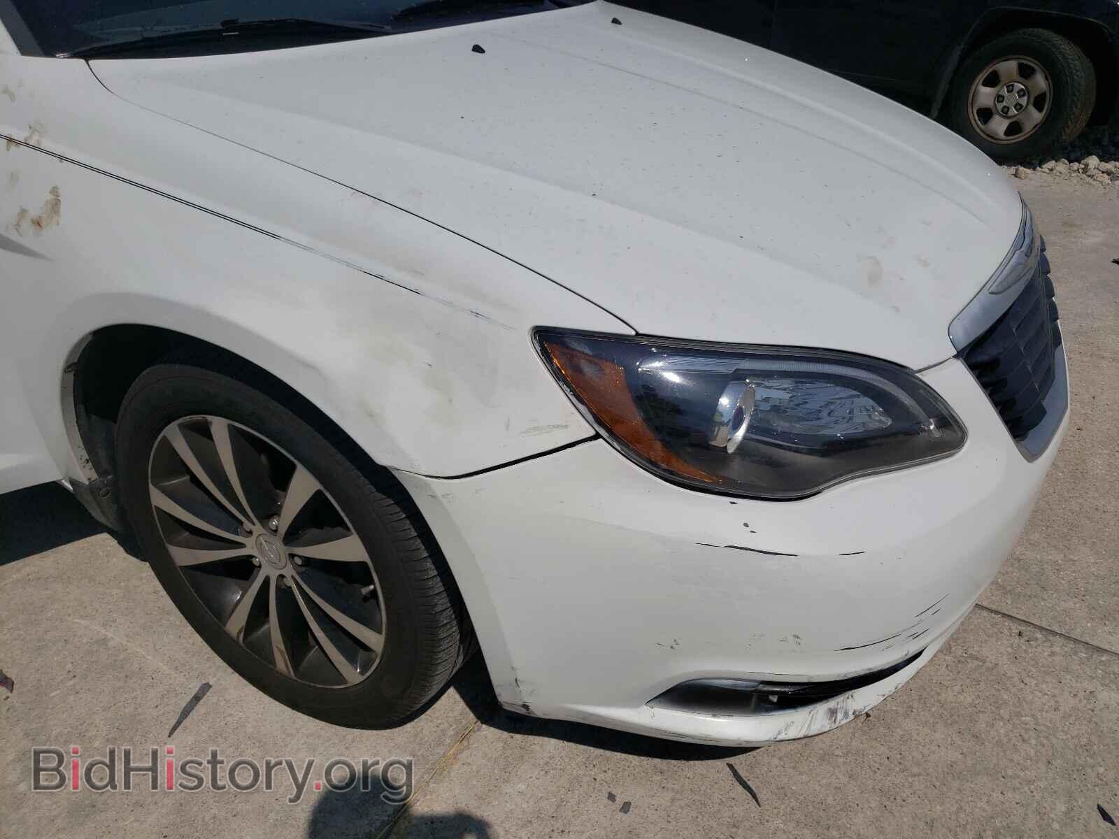 2013 CHRYSLER 200 - VIN: 1C3CCBBG2DN745890 - Фото 9