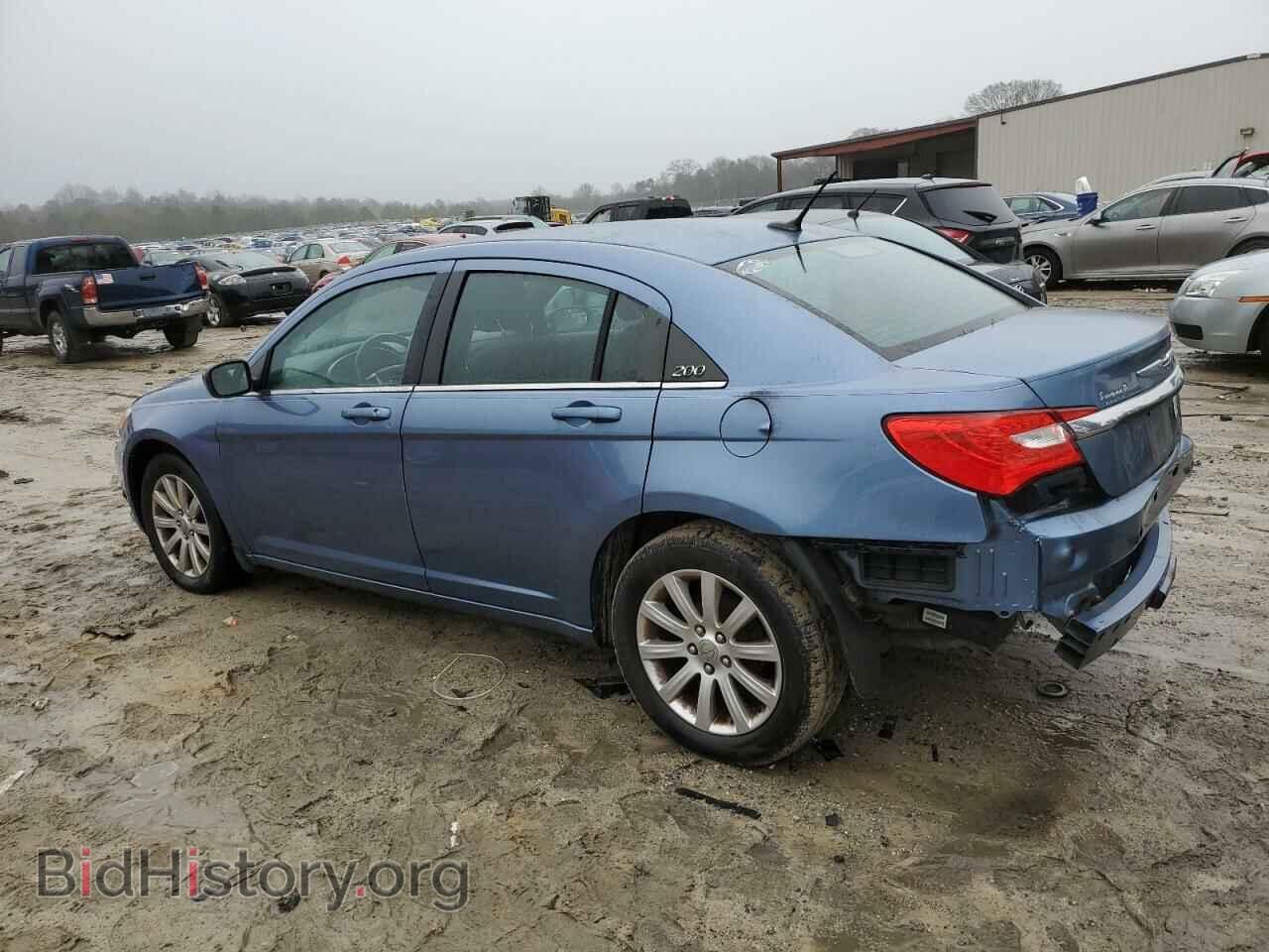 2011 CHRYSLER 200 - VIN: 1C3BC1FB7BN623866 - Фото 2