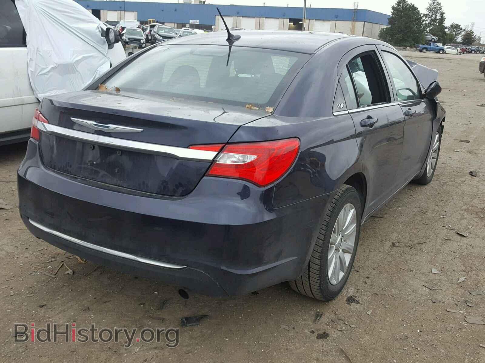 2011 CHRYSLER 200 - VIN: 1C3BC1FB4BN579857 - Фото 4