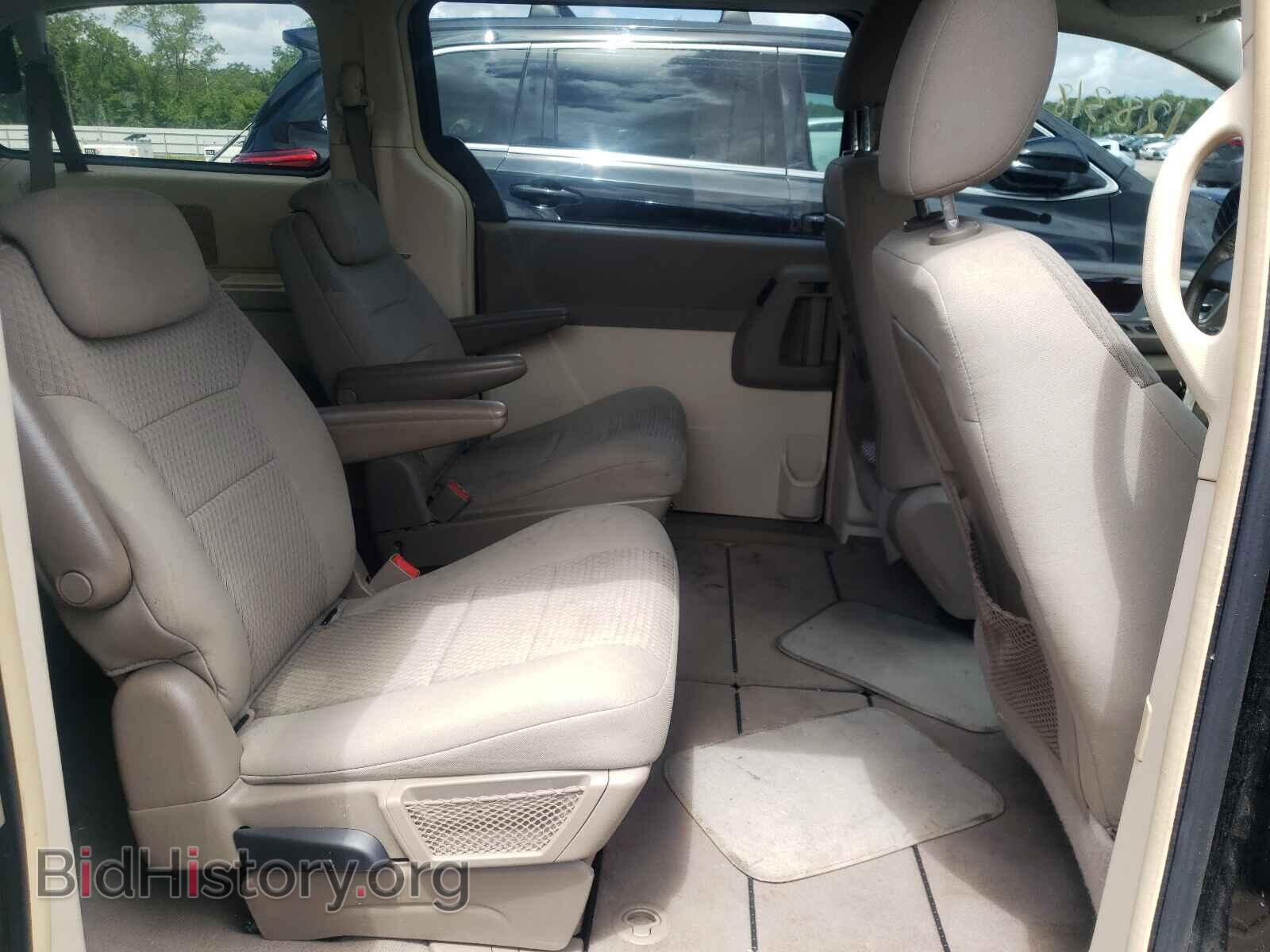 2010 CHRYSLER MINIVAN - VIN: 2A4RR5D12AR174070 - Фото 6