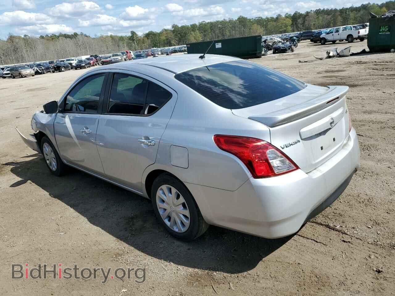 2019 NISSAN VERSA - VIN: 3N1CN7AP3KL852547 - Photo 2