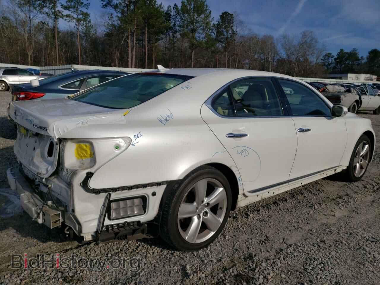 2012 LEXUS LS460 - VIN: JTHBL5EF4C5108900 - Photo 3