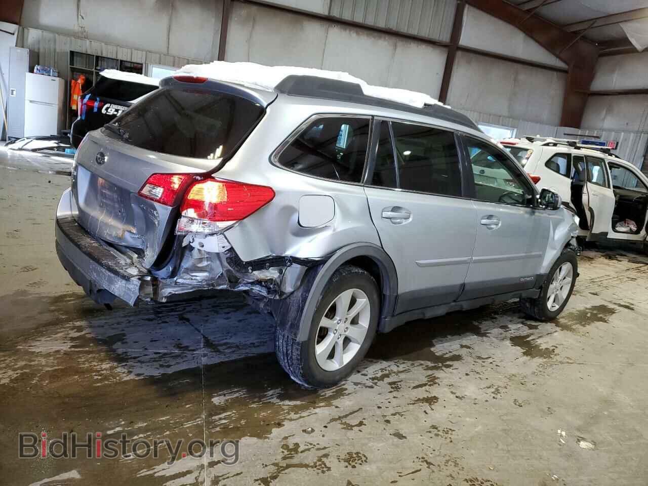 2014 SUBARU OUTBACK - VIN: 4S4BRBCC8E3317946 - Фото 3