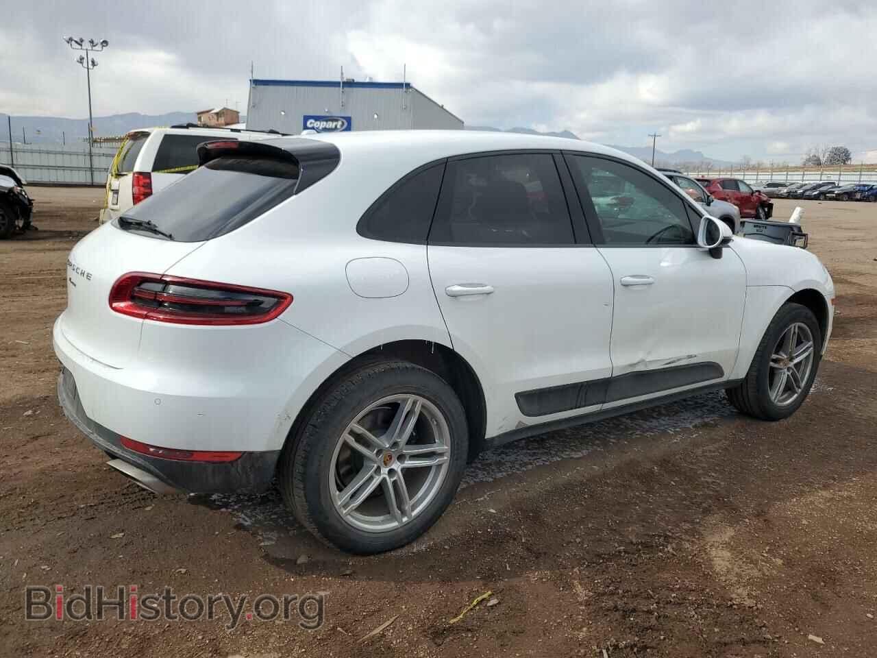 2017 PORSCHE MACAN - VIN: WP1AA2A56HLB09238 - Photo 3