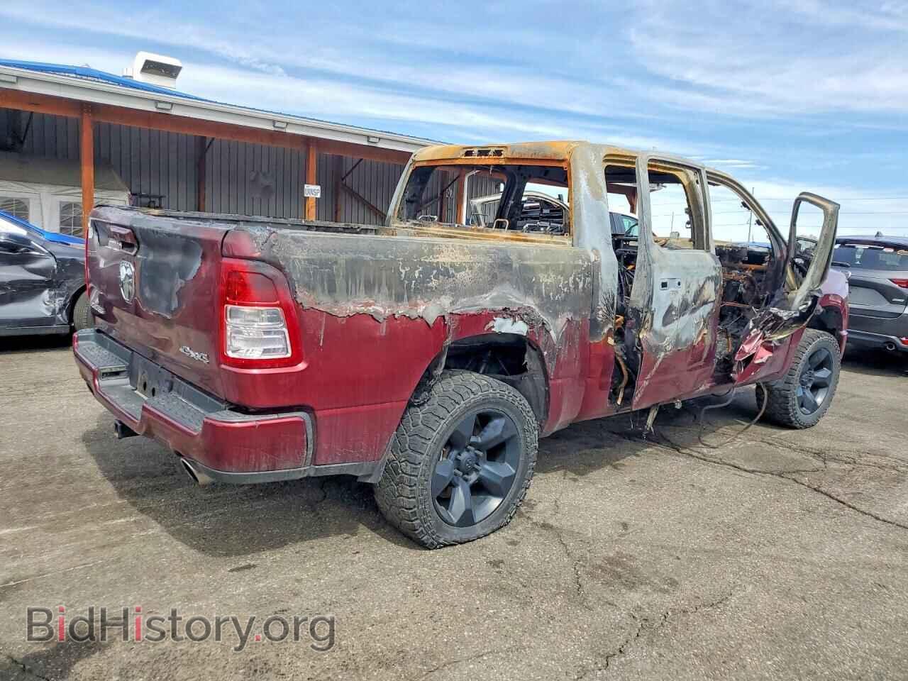 2019 RAM 1500 - VIN: 1C6SRFFT4KN584886 - Фото 3