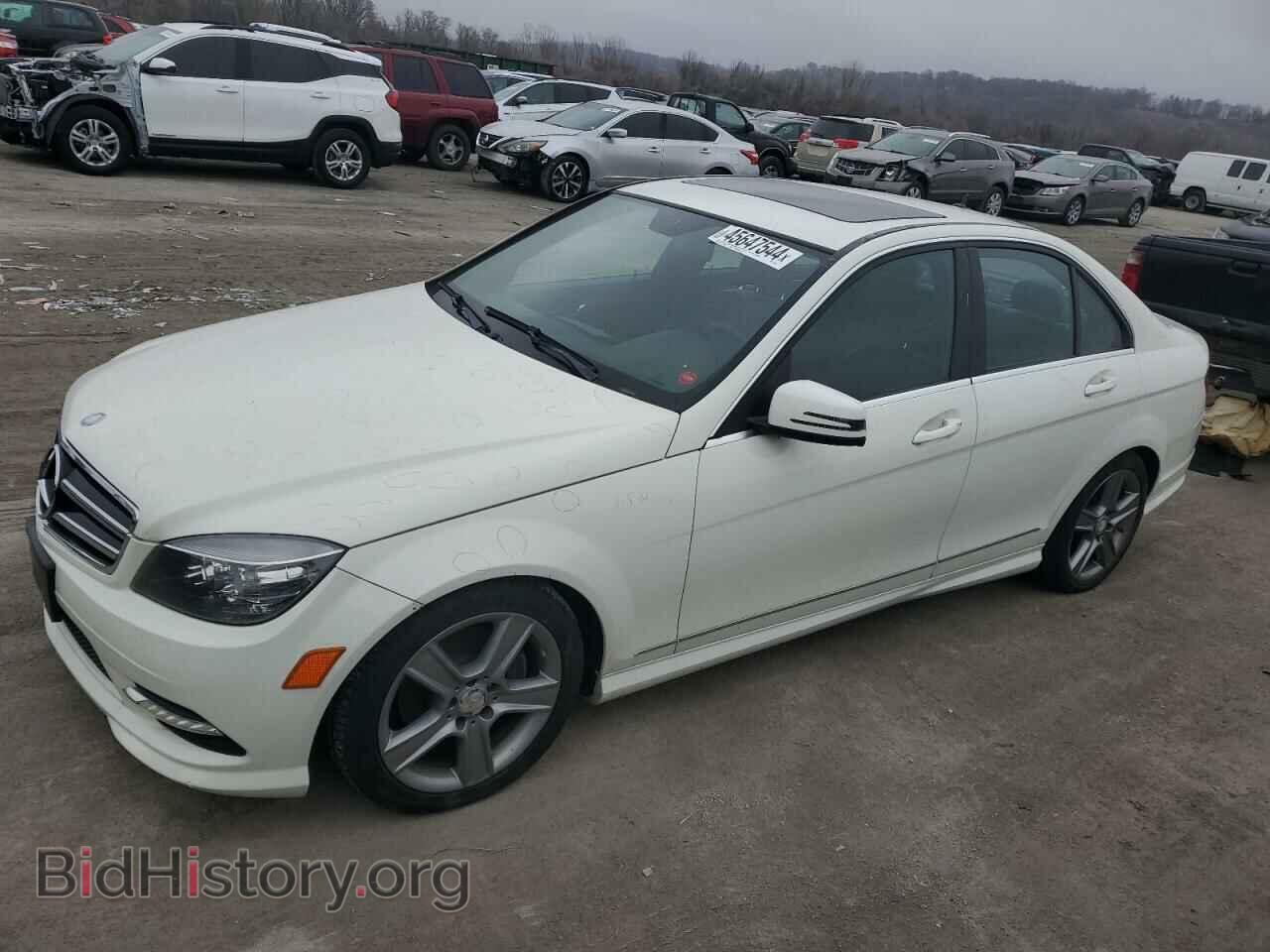 Photo WDDGF8BB5BR181269 - MERCEDES-BENZ C-CLASS 2011