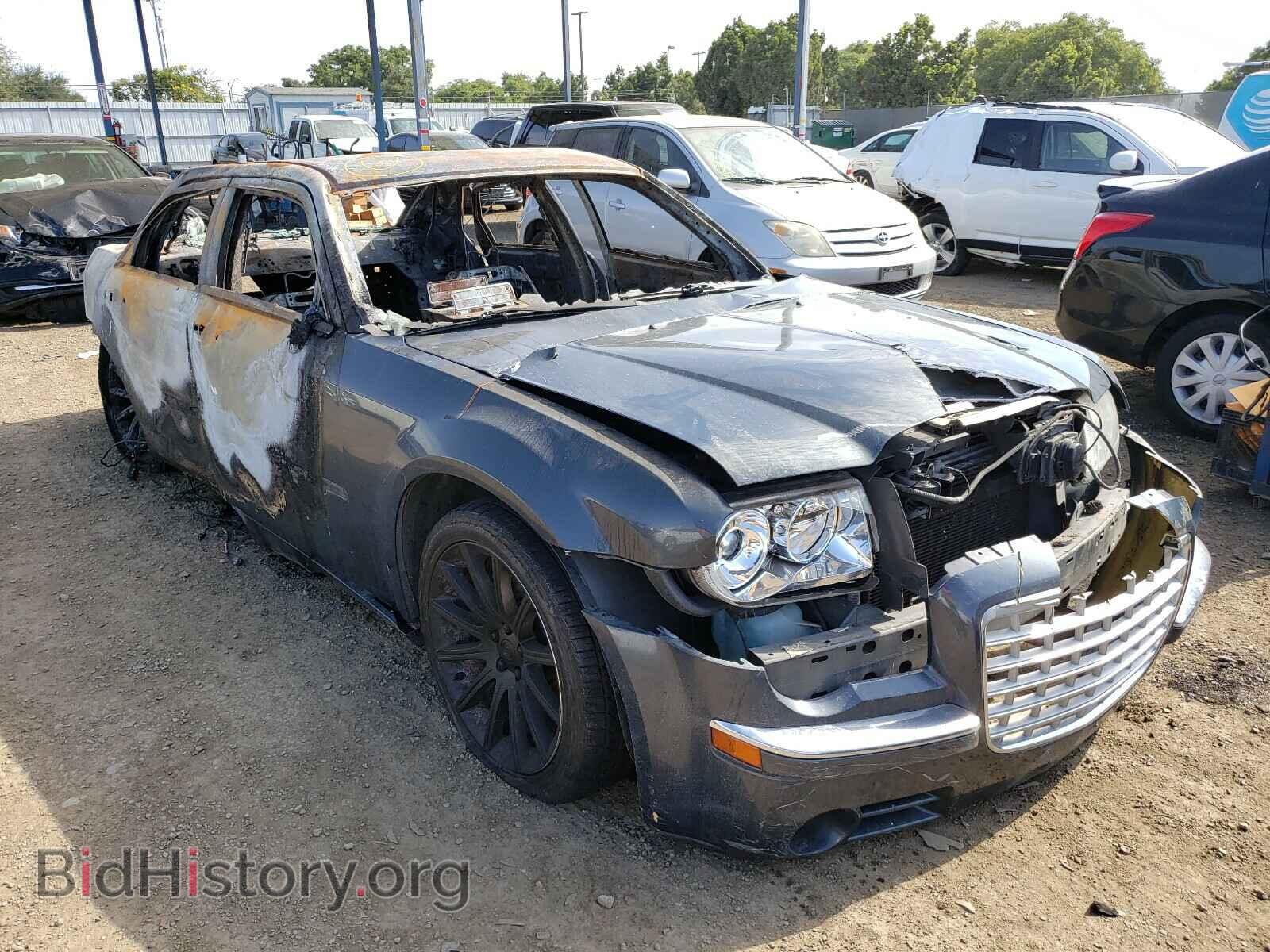 Фотография 2C3LA63H98H257653 - CHRYSLER 300 2008