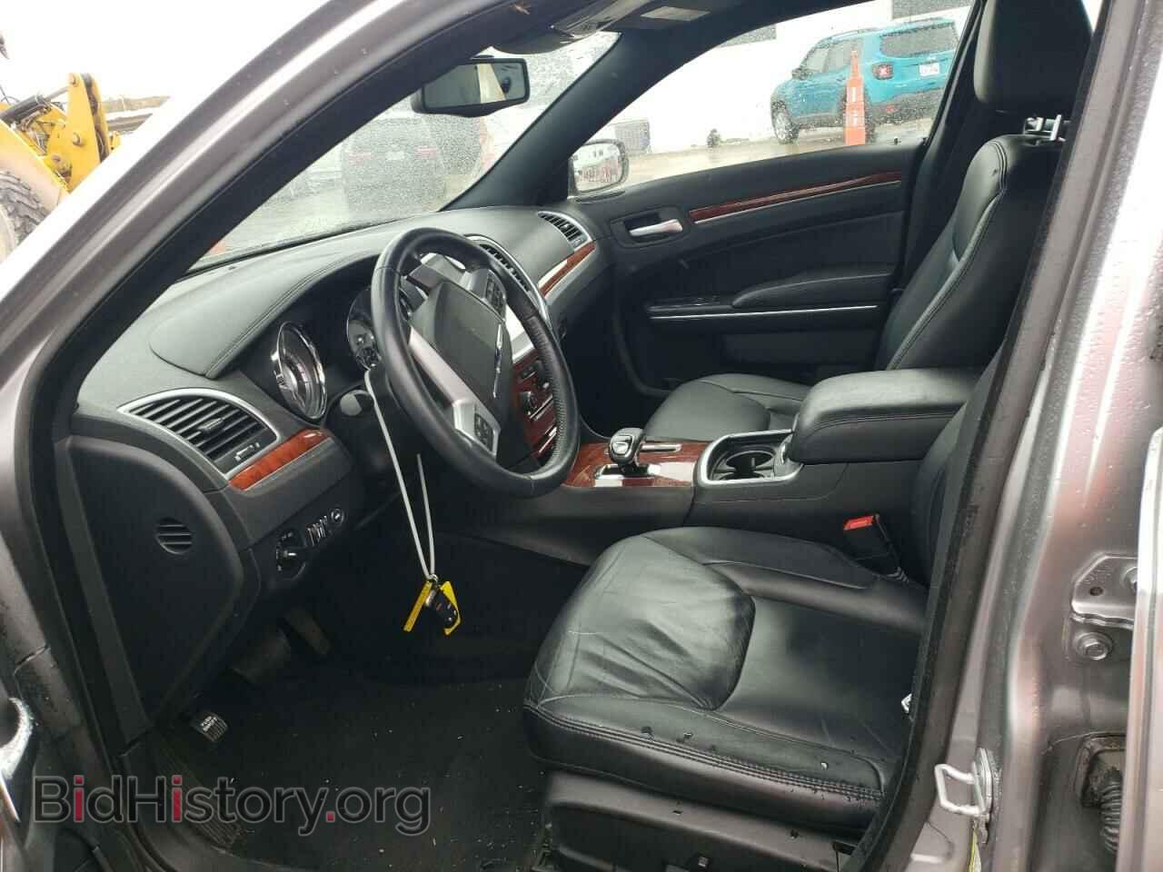 2013 CHRYSLER 300 - VIN: 2C3CCAAG3DH728181 - Фото 7