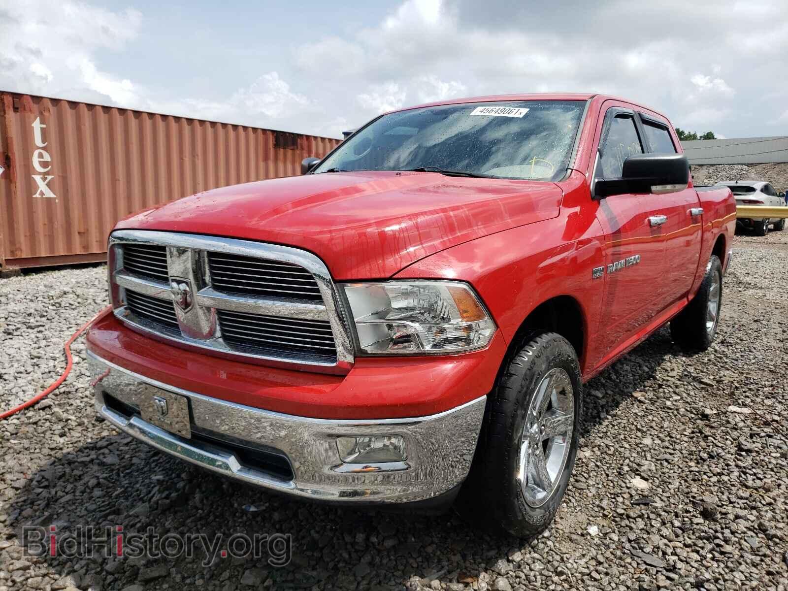 2011 DODGE RAM 1500 - VIN: 1D7RV1CT0BS571196 - Фото 2