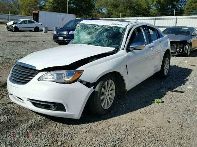 2014 CHRYSLER 200 - VIN: 1C3CCBCG0EN180071 - Фото 2