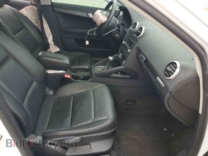 2012 Audi A3 (VIN WAUBFAFM6CA005965) — фото 7 из 12