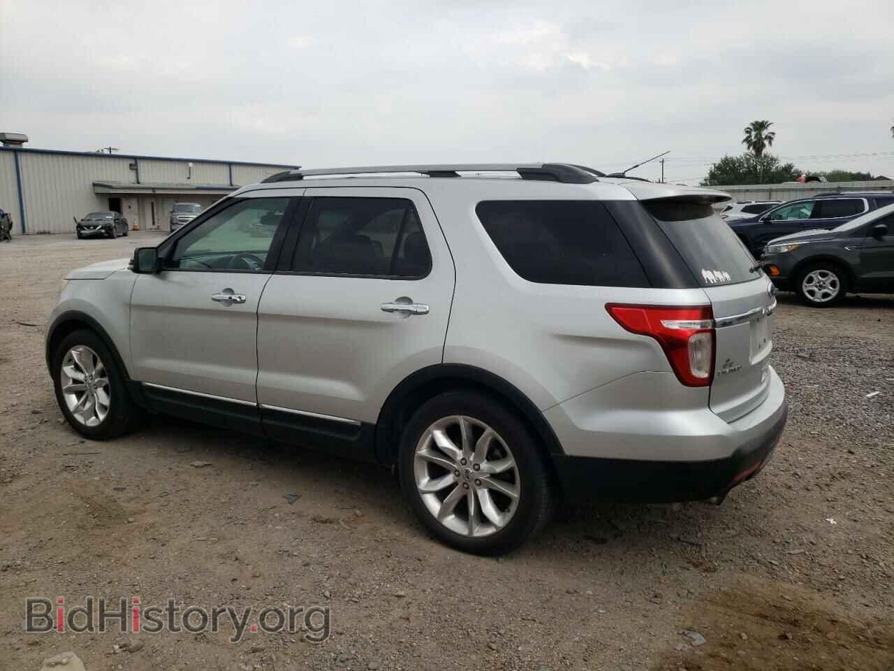 2011 FORD EXPLORER - VIN: 1FMHK7F86BGA46392 - Photo 2
