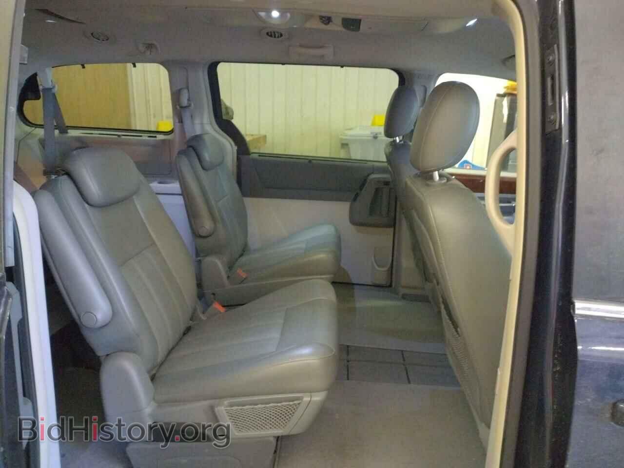 2009 CHRYSLER MINIVAN - VIN: 2A8HR54119R548240 - Фото 10