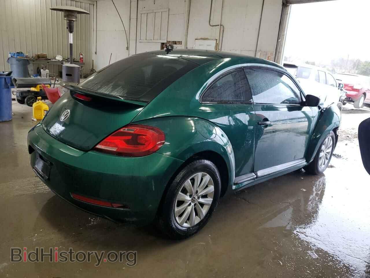 2017 VOLKSWAGEN BEETLE - VIN: 3VWF17AT2HM612635 - Фото 3