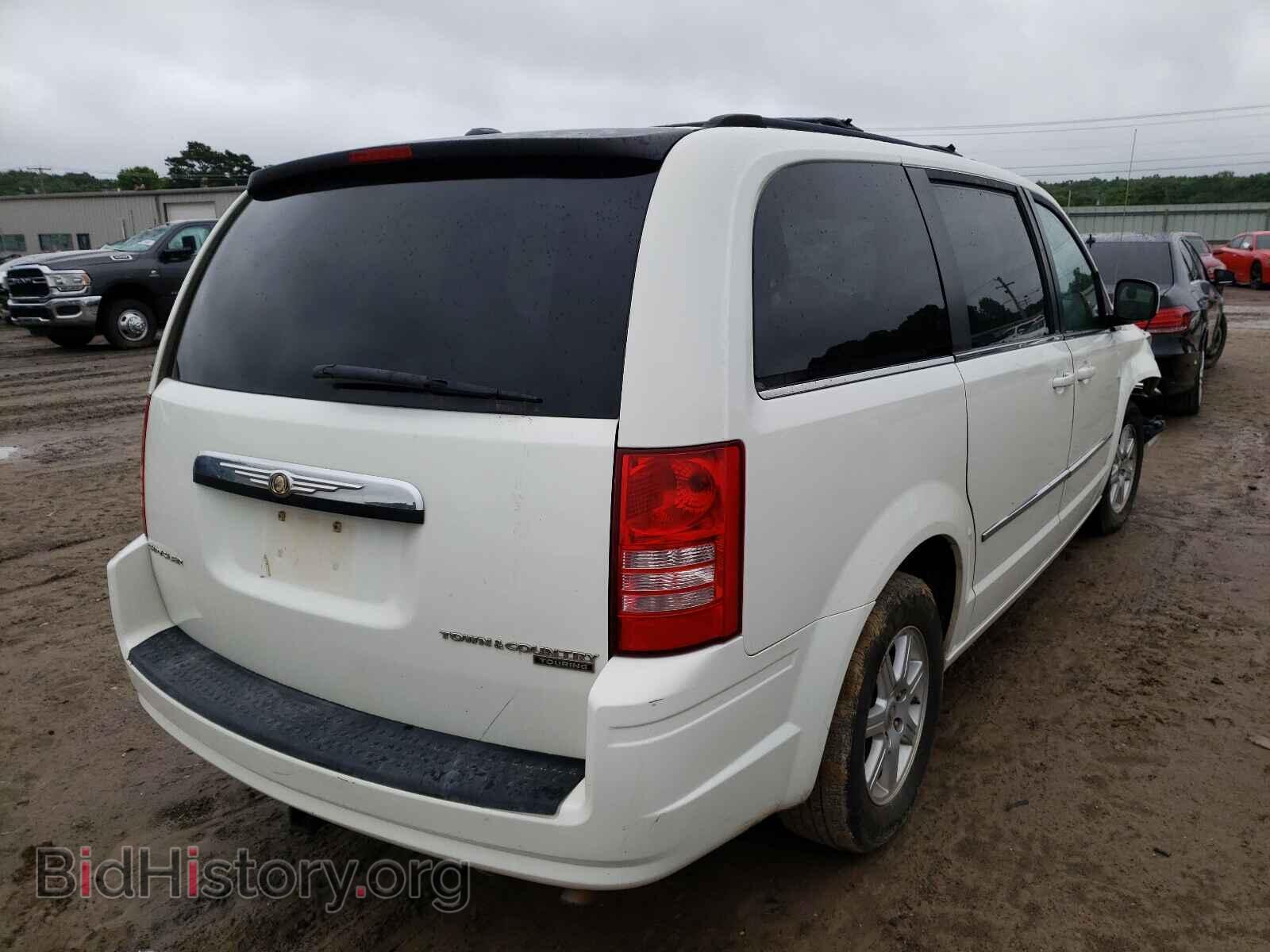 2010 CHRYSLER MINIVAN - VIN: 2A4RR5D12AR112894 - Photo 4