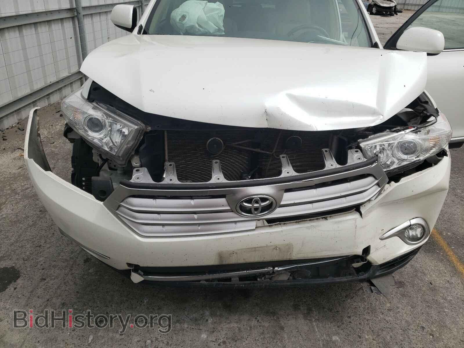 2012 TOYOTA HIGHLANDER - VIN: 5TDBK3EH7CS097038 - Фото 9