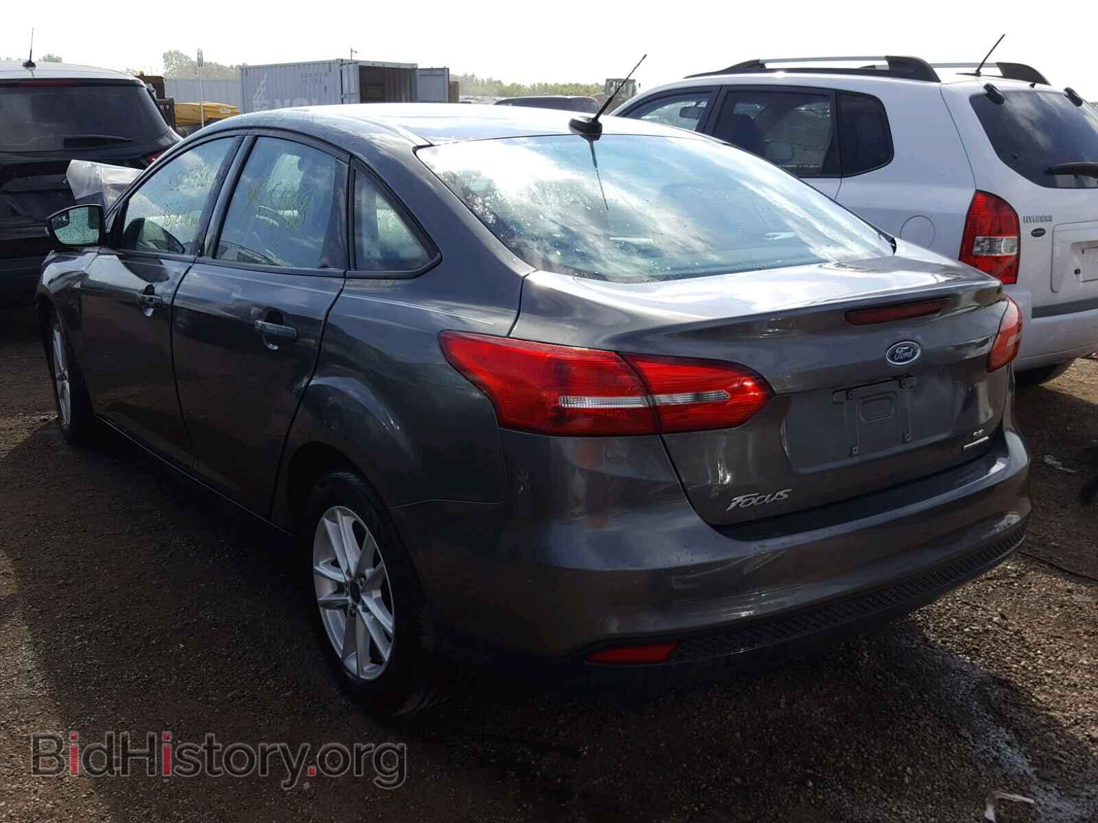 2016 FORD FOCUS - VIN: 1FADP3F2XGL292875 - Фото 3