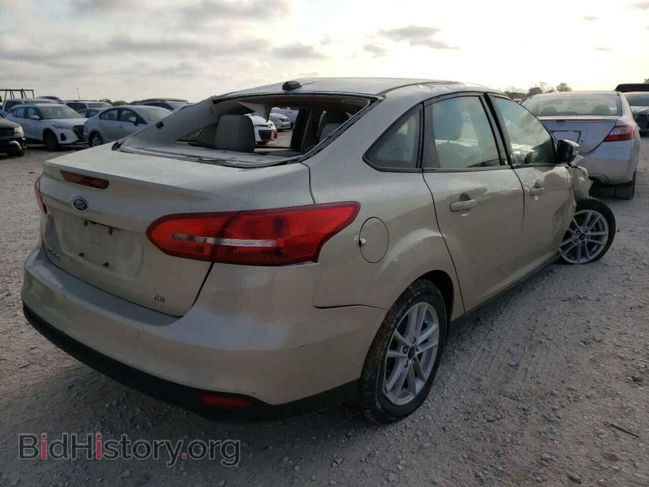 2017 FORD FOCUS - VIN: 1FADP3F29HL336852 - Фото 4