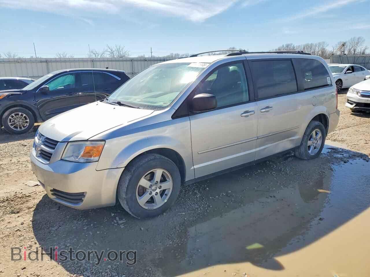 Photo 2D4RN3D12AR490268 - DODGE CARAVAN 2010