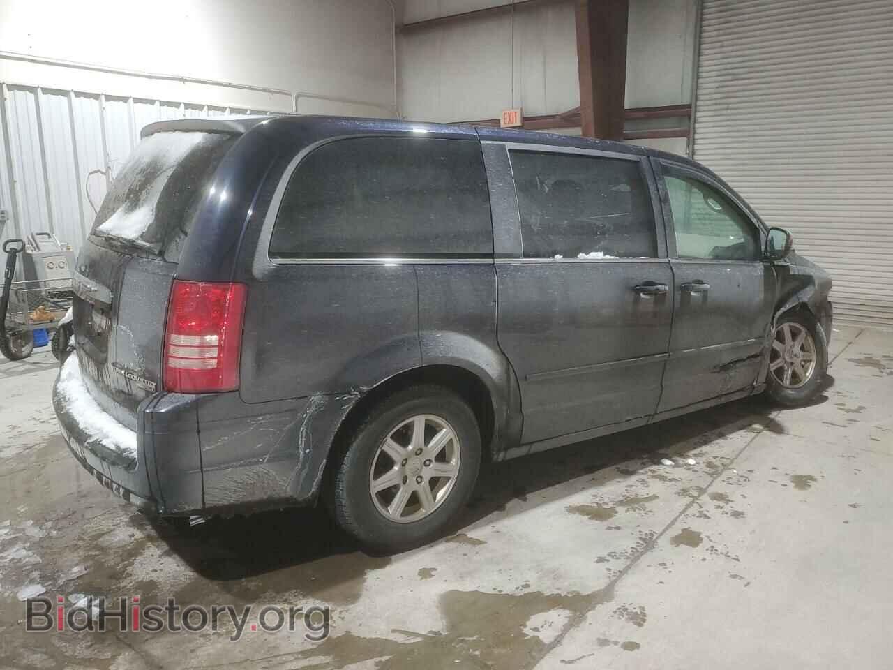 2010 CHRYSLER MINIVAN - VIN: 2A4RR2D10AR456349 - Фото 3