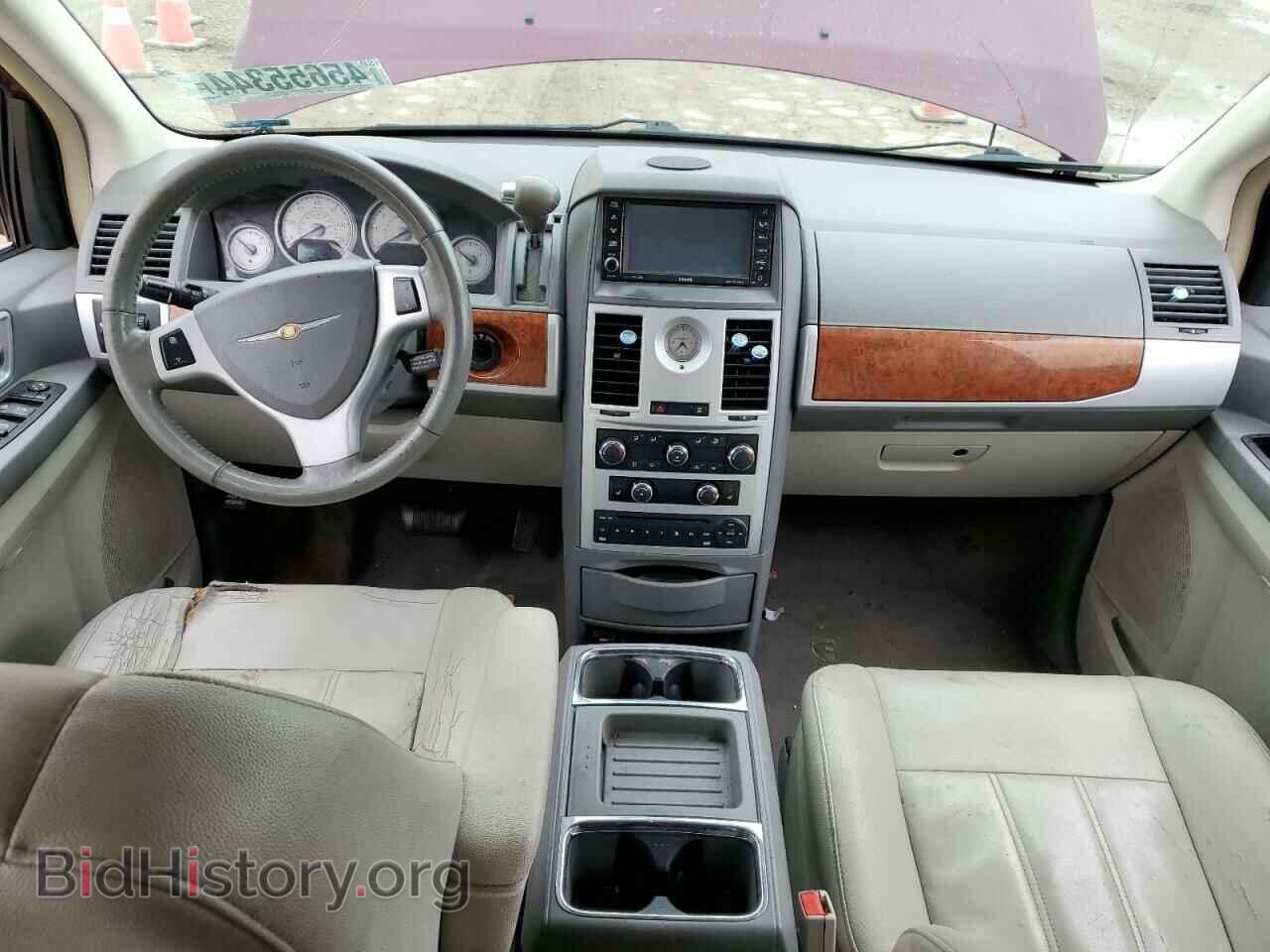 2008 CHRYSLER MINIVAN - VIN: 2A8HR54P48R776266 - Фото 8