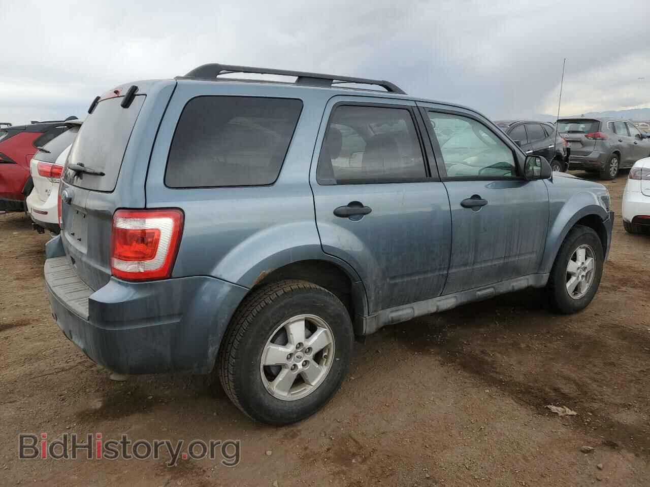 2010 FORD ESCAPE - VIN: 1FMCU0D74AKC49251 - Фото 3