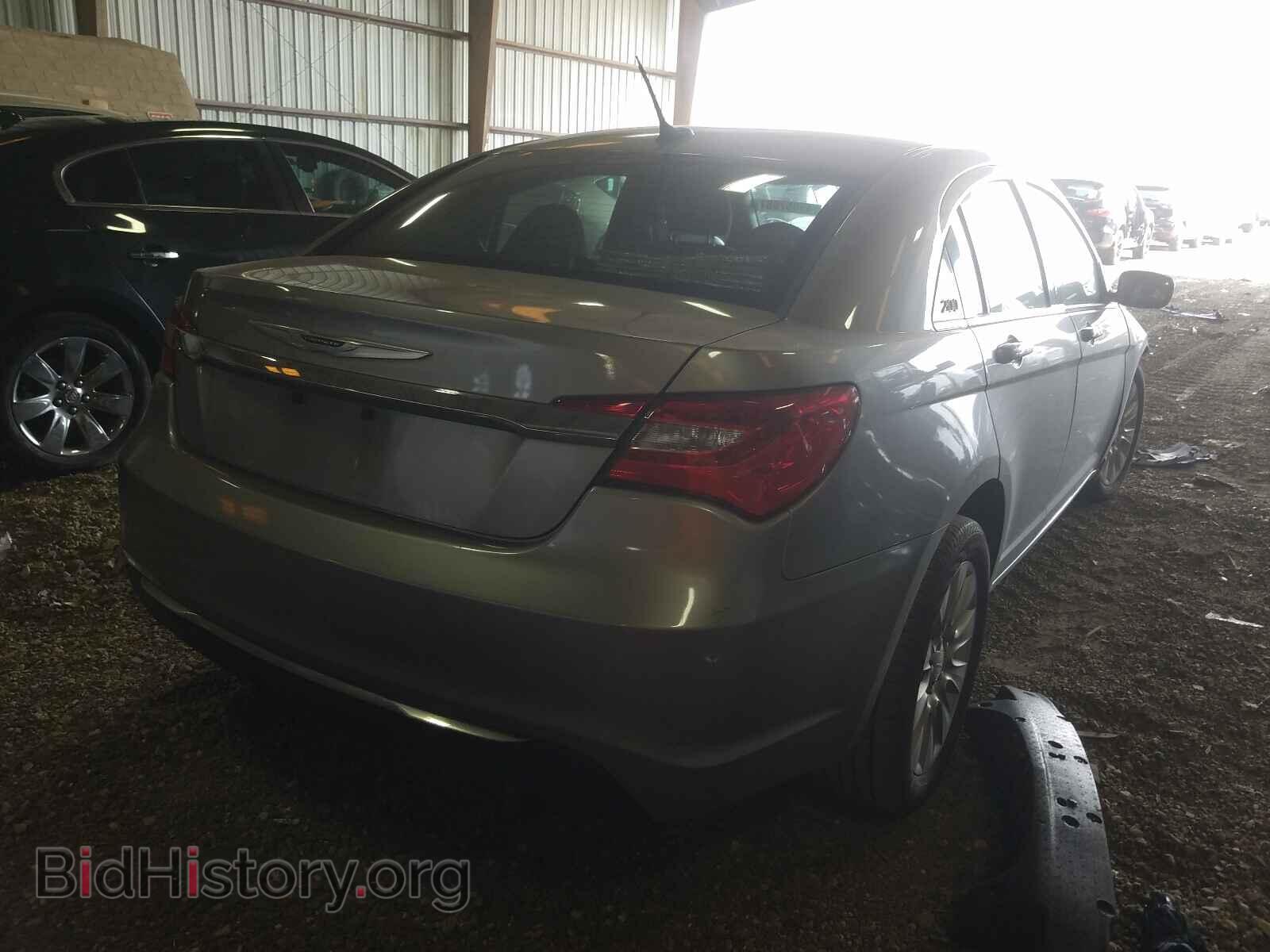 2013 CHRYSLER 200 - VIN: 1C3CCBAB1DN561420 - Фото 4